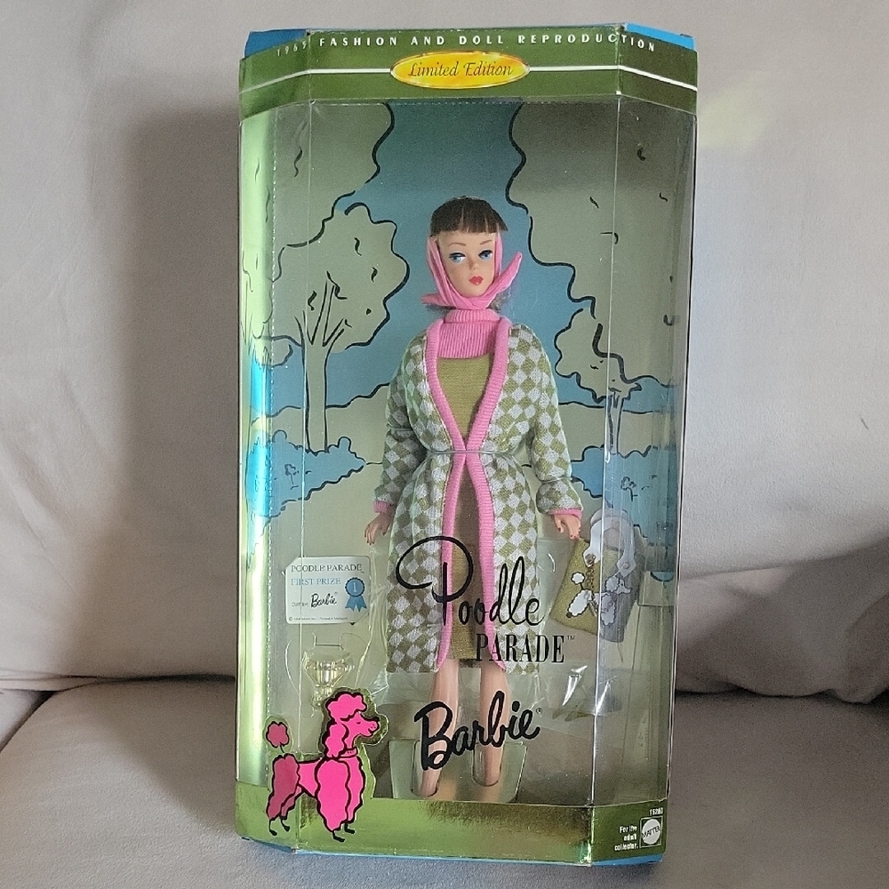 Barbie Poodle Parade Doll with Pink/Green Outfit 1965 fashion and doll reproduct